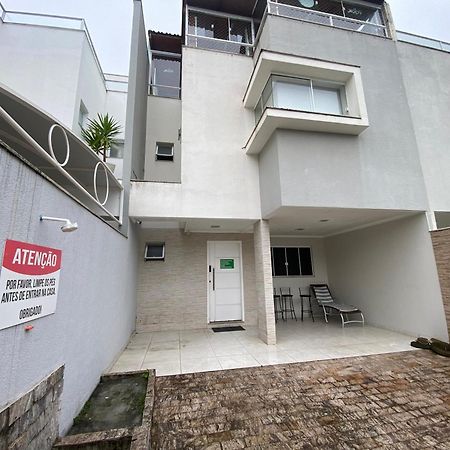 Pousada Casa Brava Amores Balneario Camboriu Exterior photo