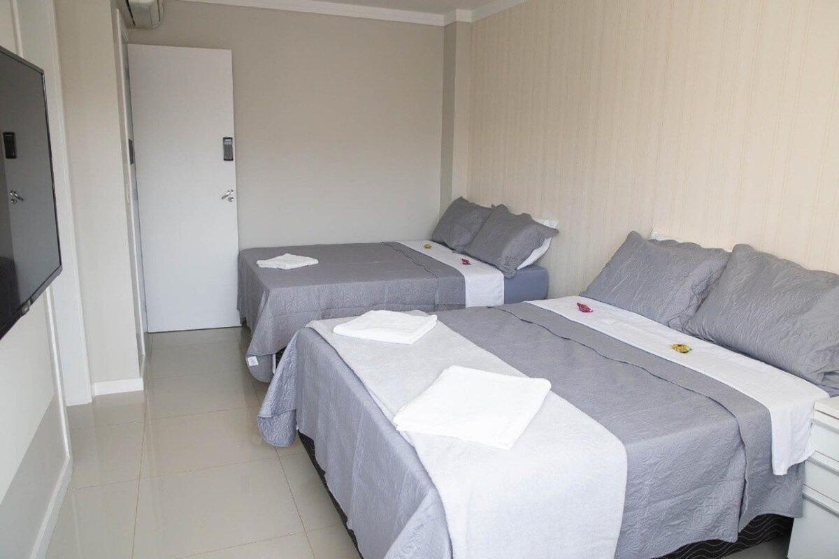 Pousada Casa Brava Amores Balneario Camboriu Exterior photo